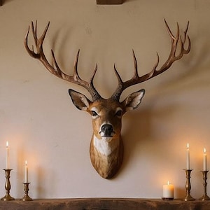 Hirschkopf-Wandskulptur, realistische Hirsch-Wanddekoration, rustikale Wohndekoration, Geschenkidee für Jäger