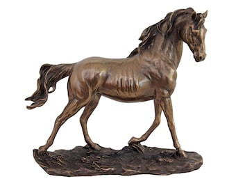 Estatua de caballo semental al galope de bronce