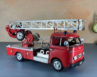 1952年製ヴィンテージダイキャストメタル消防車モデル、消防車の装飾