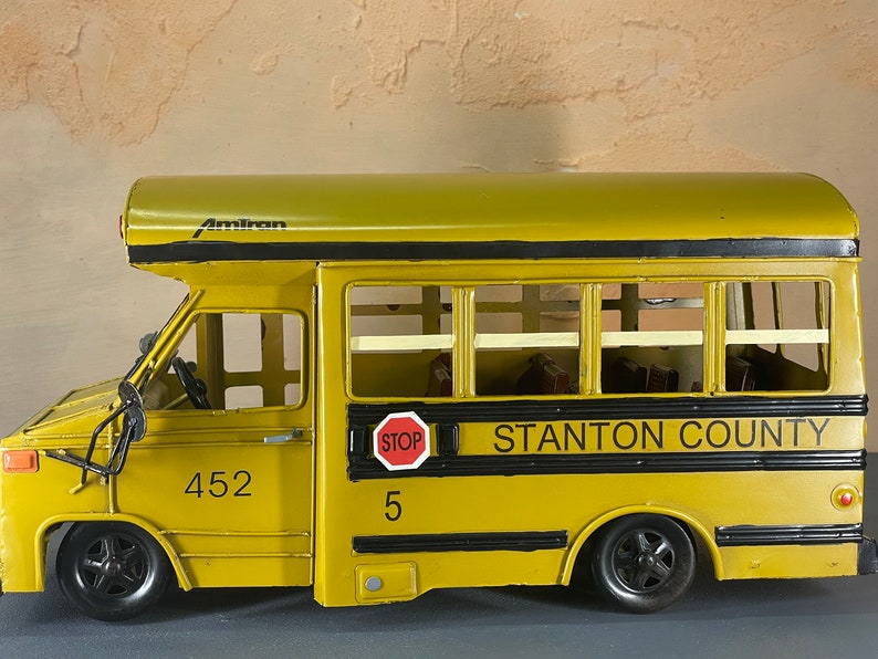 Handmade Yellow School Bus Metal Model, 1:12 Scale, Vintage Americana ...