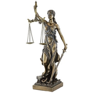Themis Goddess of Justice Statue, Blind Lady Justice Themis Goddess Statue Decor