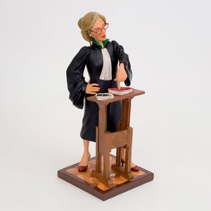 Lady Lawyer Figurine Sculpture, Lawyer Office Decor, Gift For Lawyer
