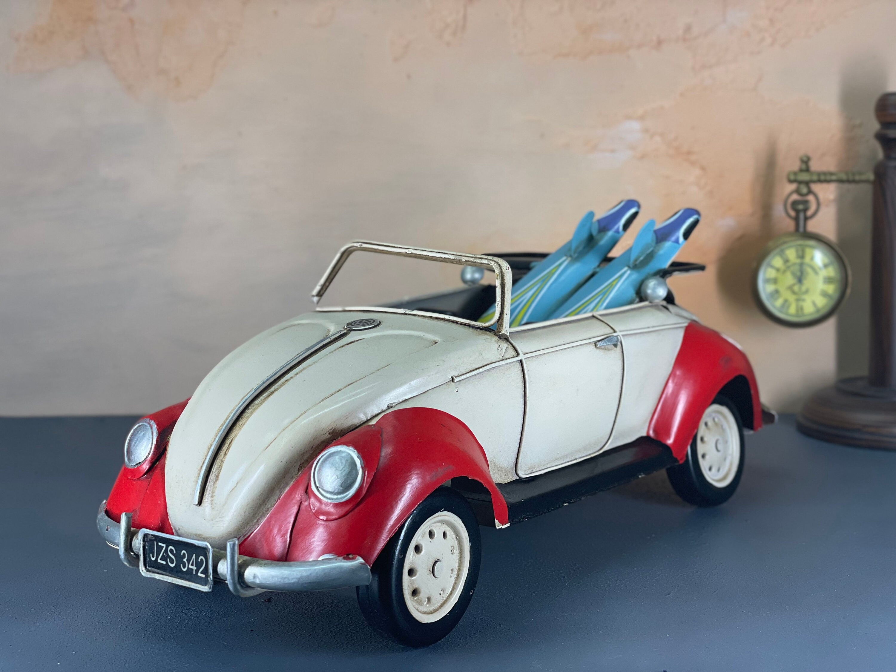 【美品】Volkswagen The Beetle Cabriolet 1/43 AutoArt 1/43 VW New Beetle Cabriolet - Alaska Green Metallic