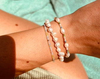 Dainty Freshwater Pearl Aquamarine Sunstone Bracelet - Stainless Steel Findings - Romantic and Unique