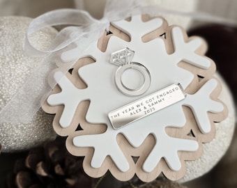 Personalised First Christmas Engaged Gift - Engagement Christmas Tree Ornament Keepsake Year we got engaged for Fiancé Fiancée