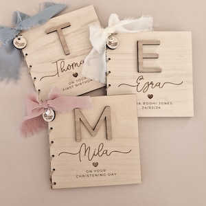 Personalisierte erste Geburtstagskarte Geschenk für Baby Kleinkind Holz Andenken Kinderzimmer - WELTWEIT