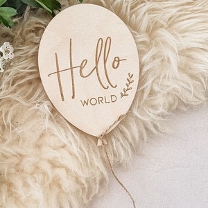 Hello World | Welcome to the World | Newborn Name Sign Plaque Balloon Disc