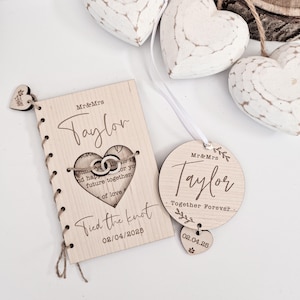 Personalisierte Hochzeitskarte und Ornament Bundle - Geschenk für die Braut und den Bräutigam - WELTWEIT