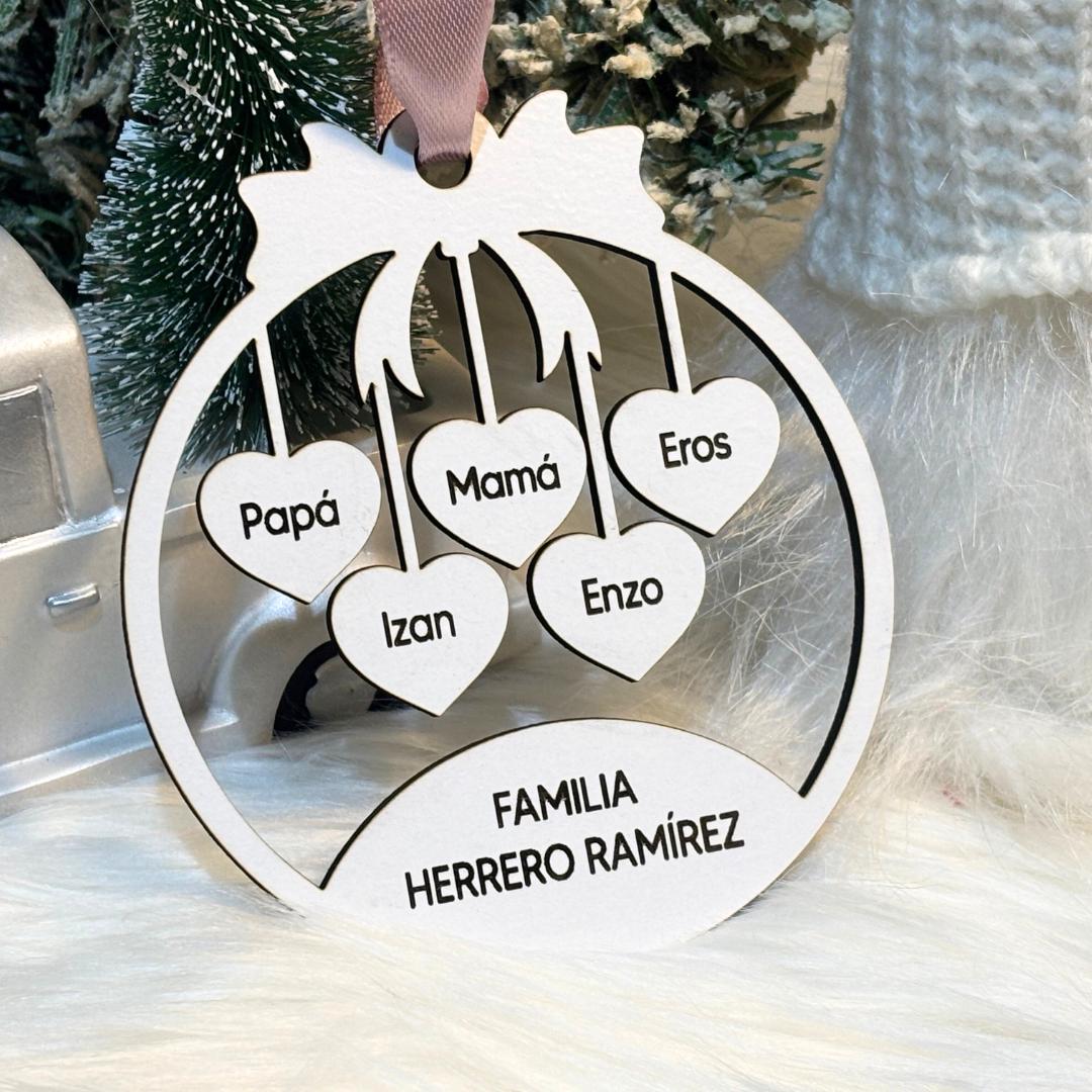 Personalized wooden Christmas balls