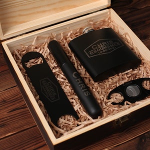 Personalized Groomsmen Gift Sets, Flask and Bottle Opener in Groomsmen Gifts Box, Best Man Gift, Mens Gifts, Groomsmen Proposal, Groom Gifts