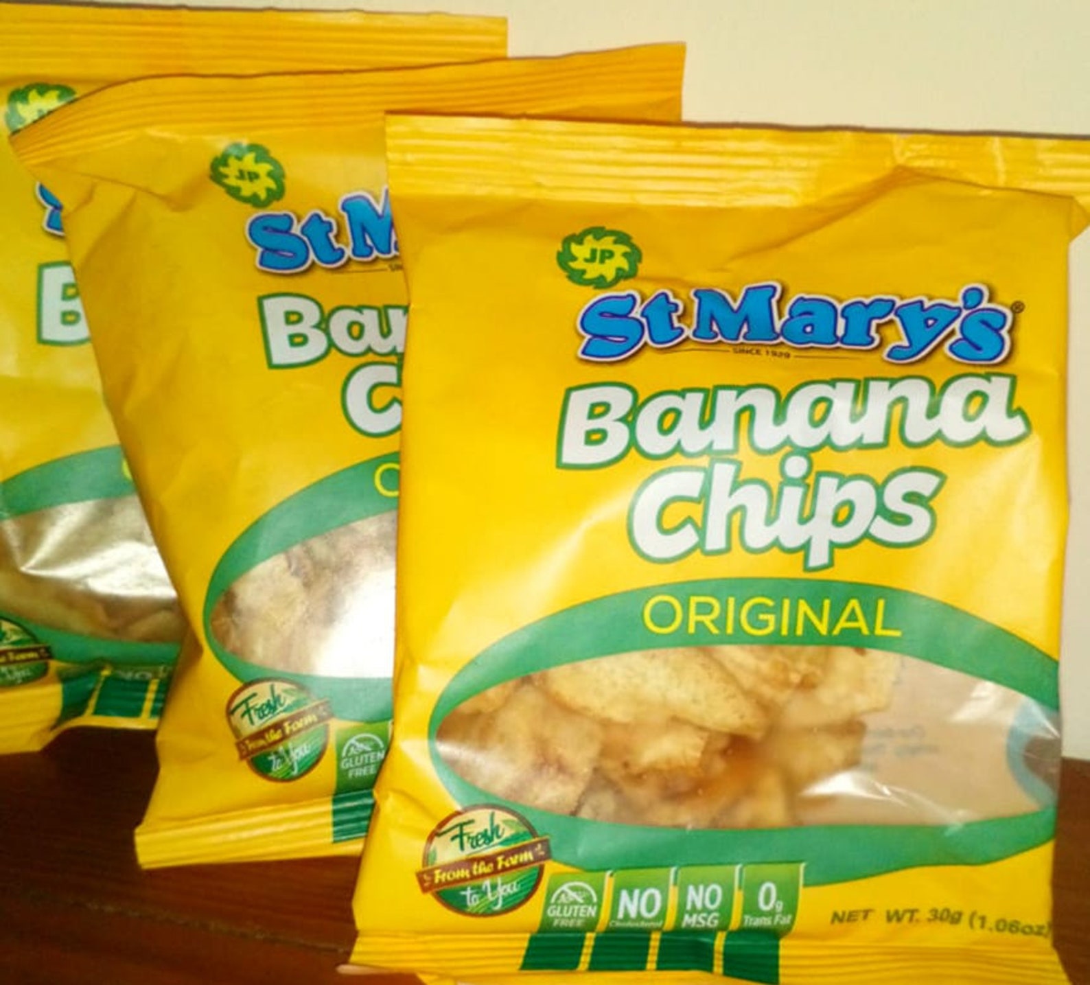 St. Mary's Banana Chips, Jamaican Fave from Jamaica 12 Packs X 1.06 Oz