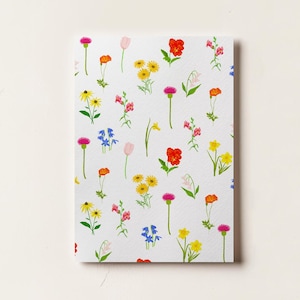 Kaart met kleurrijke bloemen