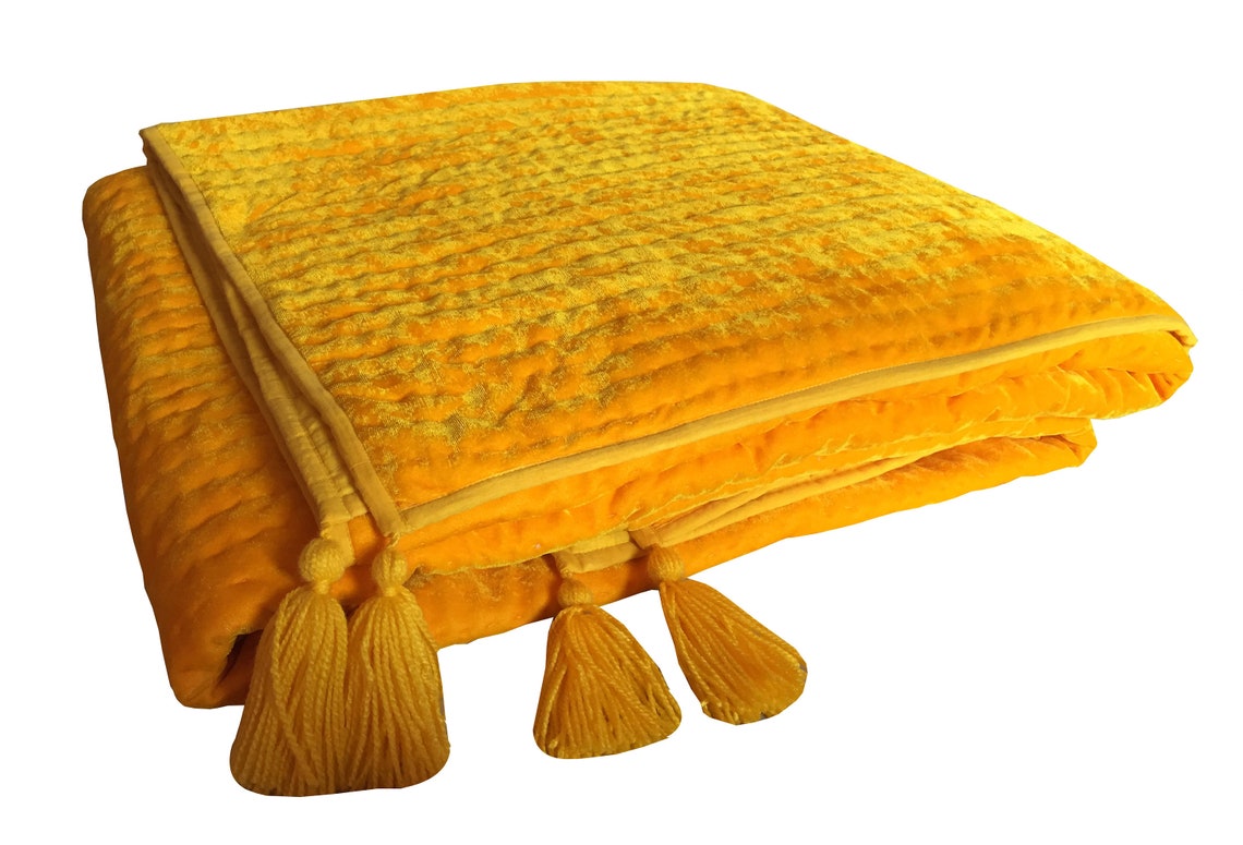 Black Velvet Quilt Queen Quilt Velvet Comforter Black King Etsy