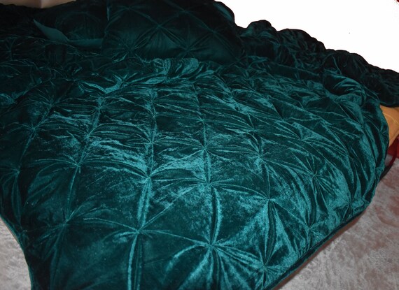 Teal velvet top bed throw