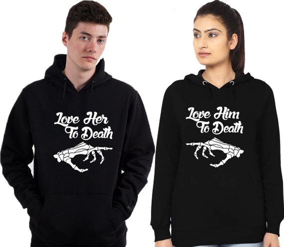 Sudaderas el y ella sale