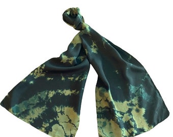 Silk Tie Dyed Rectangular Scarf With Rolled Hem 11 x 58 Inch Vintage Fashion Accessories