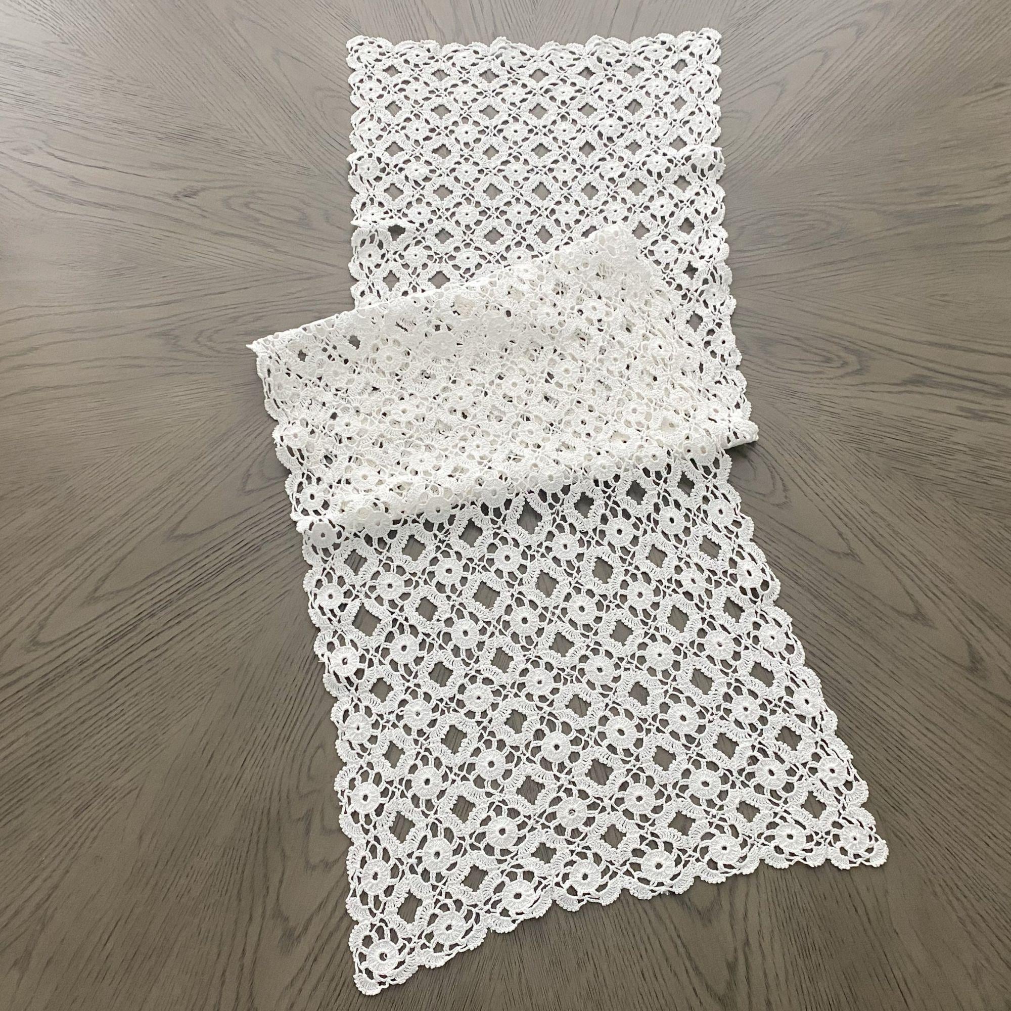 White Crochet Table Runner Dresser Scarf 14 X 48 Inch Vintage Table Linens  - Etsy