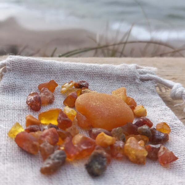 Amber Nuggets, 50 pcs Authentic Raw Baltic Amber Stones 3.7 oz (8g) Genuine Unpolished Baltic Amber, Amber Craft Supply, Healing Crystals