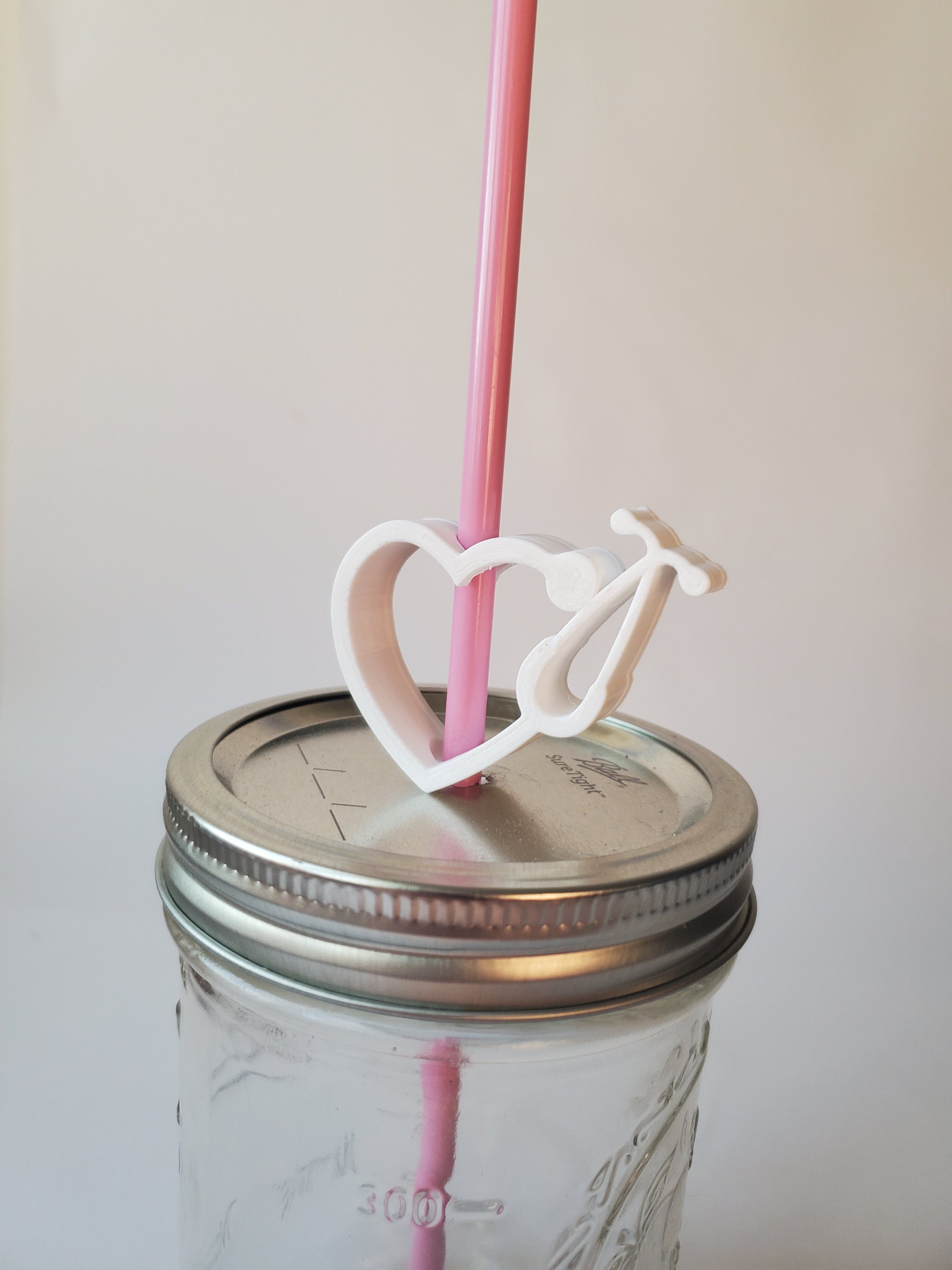 TIDTALEO 30Pcs Silicone Straw Cover tumbler straws cute decor heart wine  charm tags heart drink markers heart straw charms heart decor lovely heart