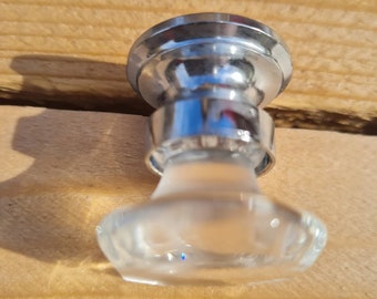 8 Chrystal /Silver Knob Pull set with screws