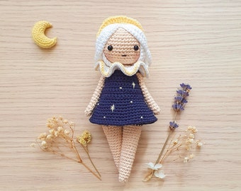 Moon Sprite - critter stitch crochet pattern / amigurumi