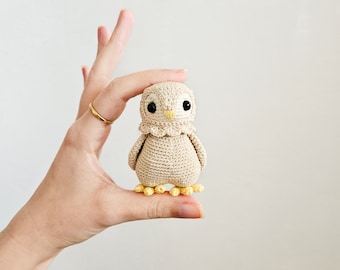 Baby Owl - critter stitch crochet bird pattern / amigurumi