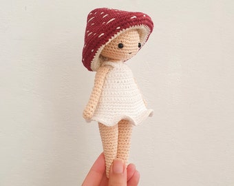 Mushroom Sprite - critter stitch crochet pattern / amigurumi