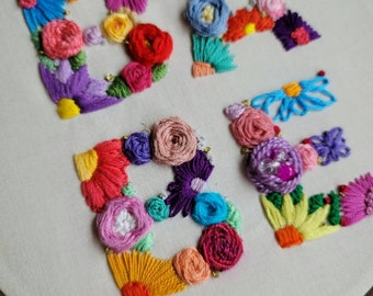 CUSTOM Blumen Stickerei Handmade Hoop Art