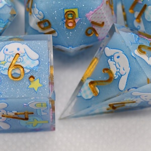 Lindo perro en los dados de la nube - Hecho a mano