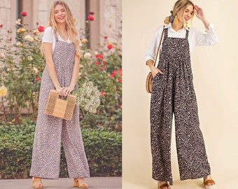Cute Leopard Print Soft Jumpsuit, Animal print Overalls, Retro Leopard Dungarees, Sleeveless  Soft Onesie, Vintage Wideleg Playsuit