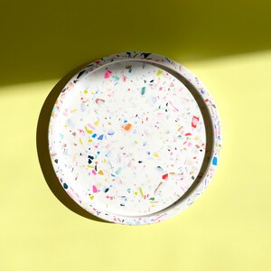 Terrazzo Round Catch-All Tray in "Confetti"