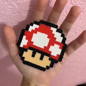 Mario Red/Green Power Up Mushroom Bead Figure