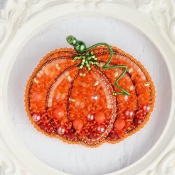 Beadwork DIY kit, bead embroidered pumpkin, orange brooch, Seed beaded brooch "Pumpkin", Needlework beading, halloween diy kit