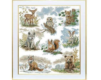 Animal sempler cross stitch kit, Forest animals cross stitch kit, Sampler embroidery kit, A fox and a squirrel needlework kit