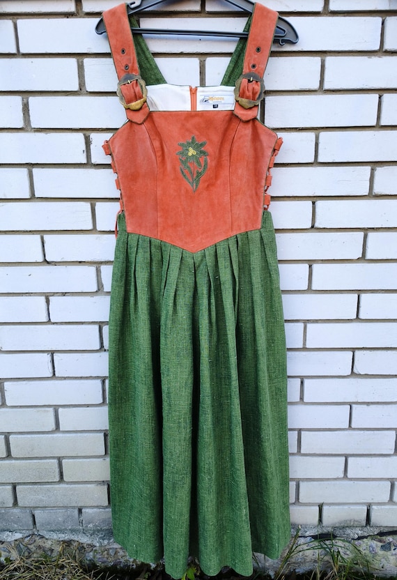 Vintage  Austrian Dress German Dress Oktoberfest Dirndl Dress Traditional Dress Leather dress Linen dress