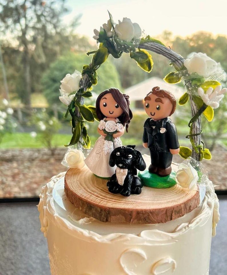 Personalized Wedding Cake Topper Figure, Gifts for Engaged Couple, Gift from mother of Groom to Bride Figurines, Custom Wedding decoration image 1
