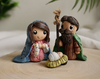 Handmade Christmas Nativity Set with Baby Jesus Figures – Mini Manger Scene Holiday Creche Decor for Kids Gift for Christian Family