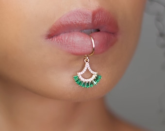 Manchette pour les lèvres pendante avec cristaux dorés - Bague pour lèvres artificielles sans piercing