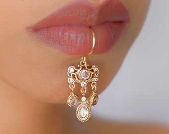 Gold crystal dangle Lip Cuff, No piercing needed, lip ring, Faux piercing,  Pendant Lip hugger