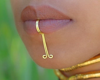 Nagi Lip cuff, Tribal jewelry, No piercing, Fake lip ring, Body jewelry, unique gifts, Lip jewelry, No piercing