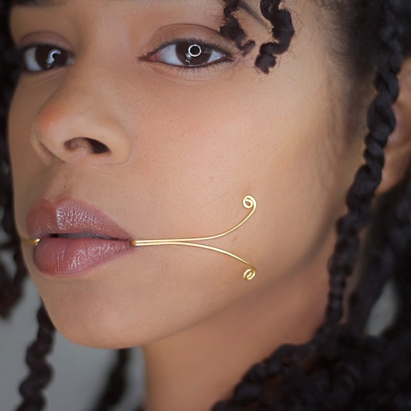 Handgefertigte Draht Lippenmanschetten - Piercinglose Tribal Lippenringe