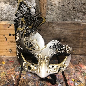 Venetian handmade mask for children, excellent for carnival parties, hand painted by local artisans with metal butterfly