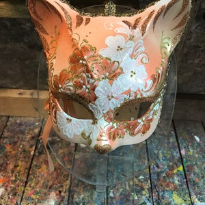 Women&#39;s Cat Mask - Hand-Painted Venetian Mask - Carnival Party Mask
