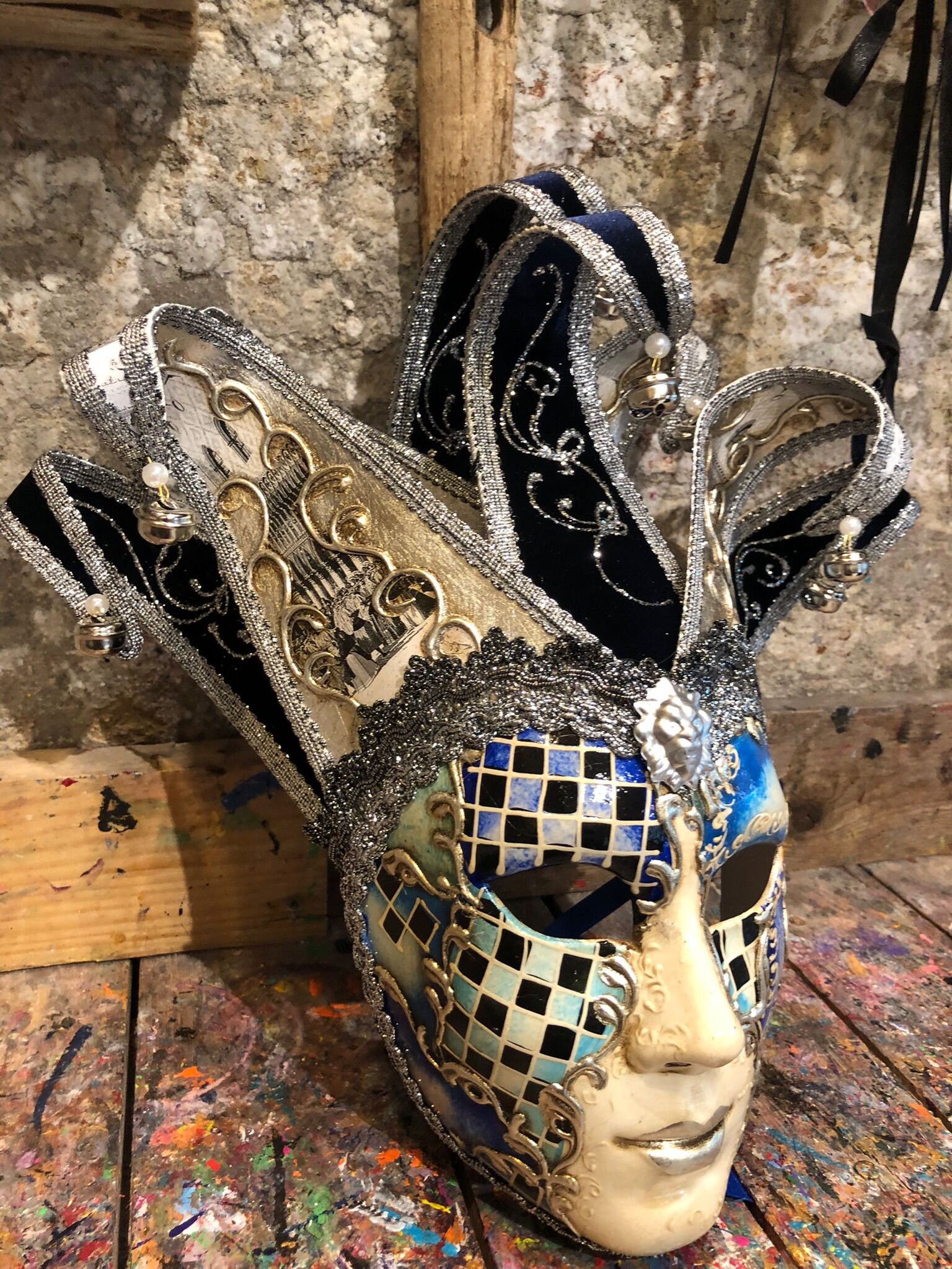 Venetian Jester mask rich in baroque decoration and glitter - Handmade joker carnival mask