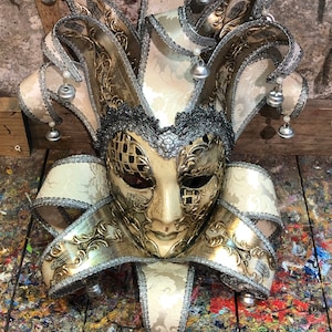 Venetian jester mask - Carnival joker mask - Hand-decorated jester mask