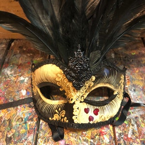Original Venetian golden mask with feathers - Face mask created and decorated by hand in Venice