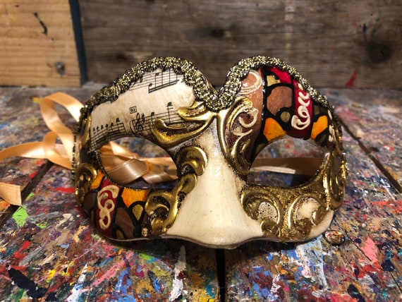 Venetian mask shop display  Venice mask, Venetian masks, Masks art