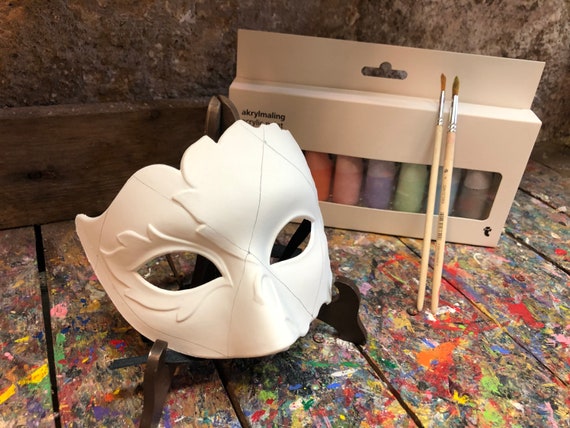 Maschera bianca veneziana con kit per pitturare Dipingi la tua maschera di  carnevale -  Italia