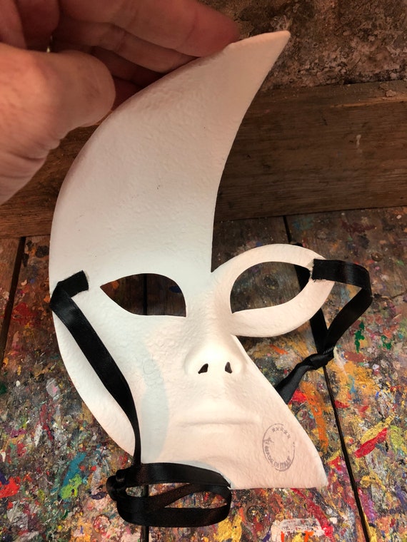 Masque blanc à décorer  Masque blanc, Masque, Carnaval