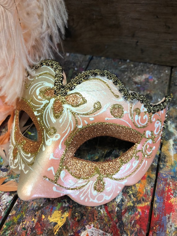 Masque de carnaval avec plumes et paillettes Masque vénitien pour fêtes de  carnaval Colombina fait main -  France